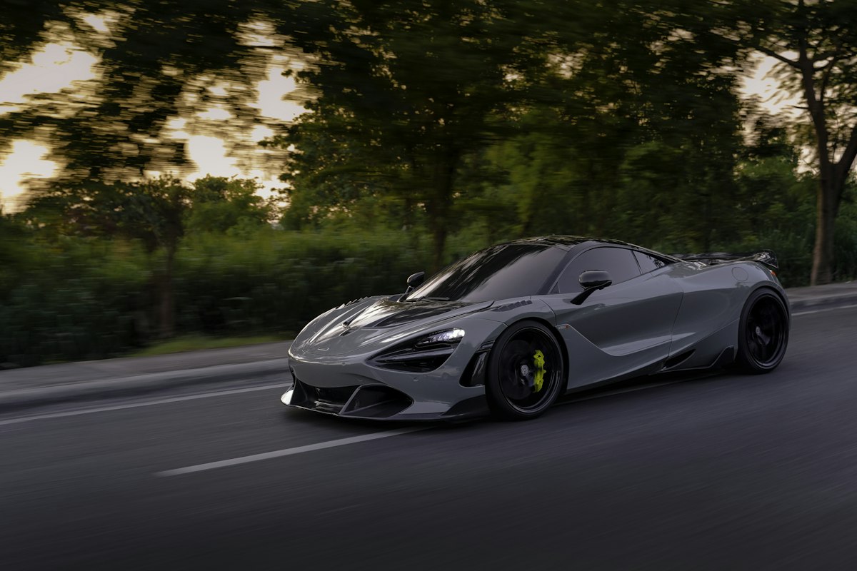 McLaren w ruchu